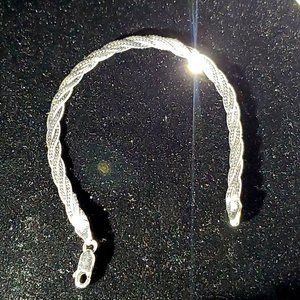 ATI Beautiful 7 1/2-inch Italy 925 Sterling Silver Braided Bracelet